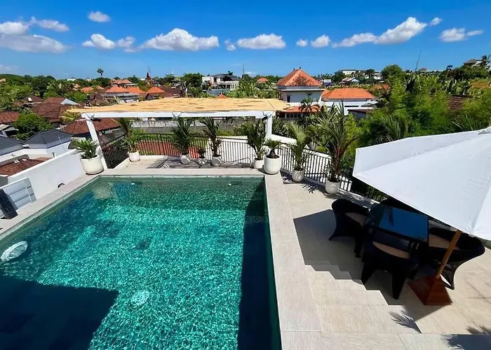 Uma Penthouse